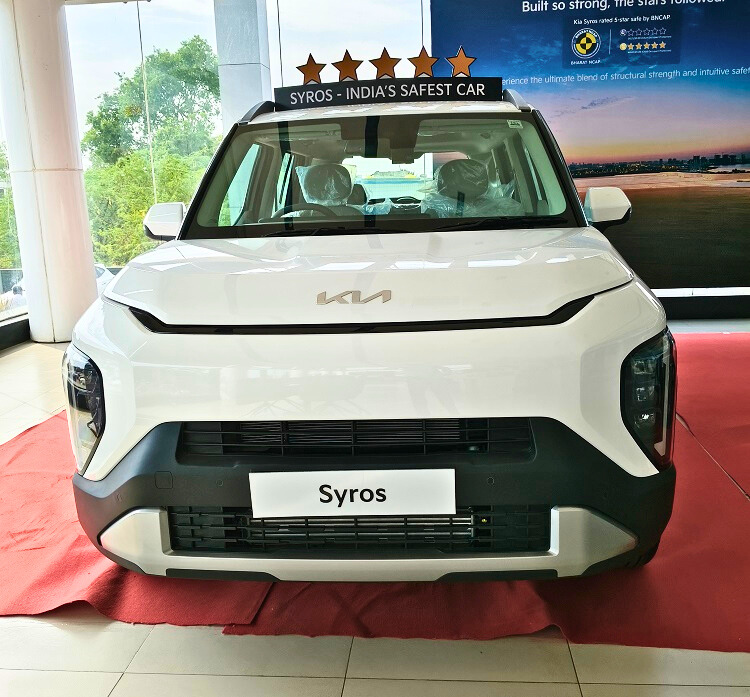 Kia Syros White